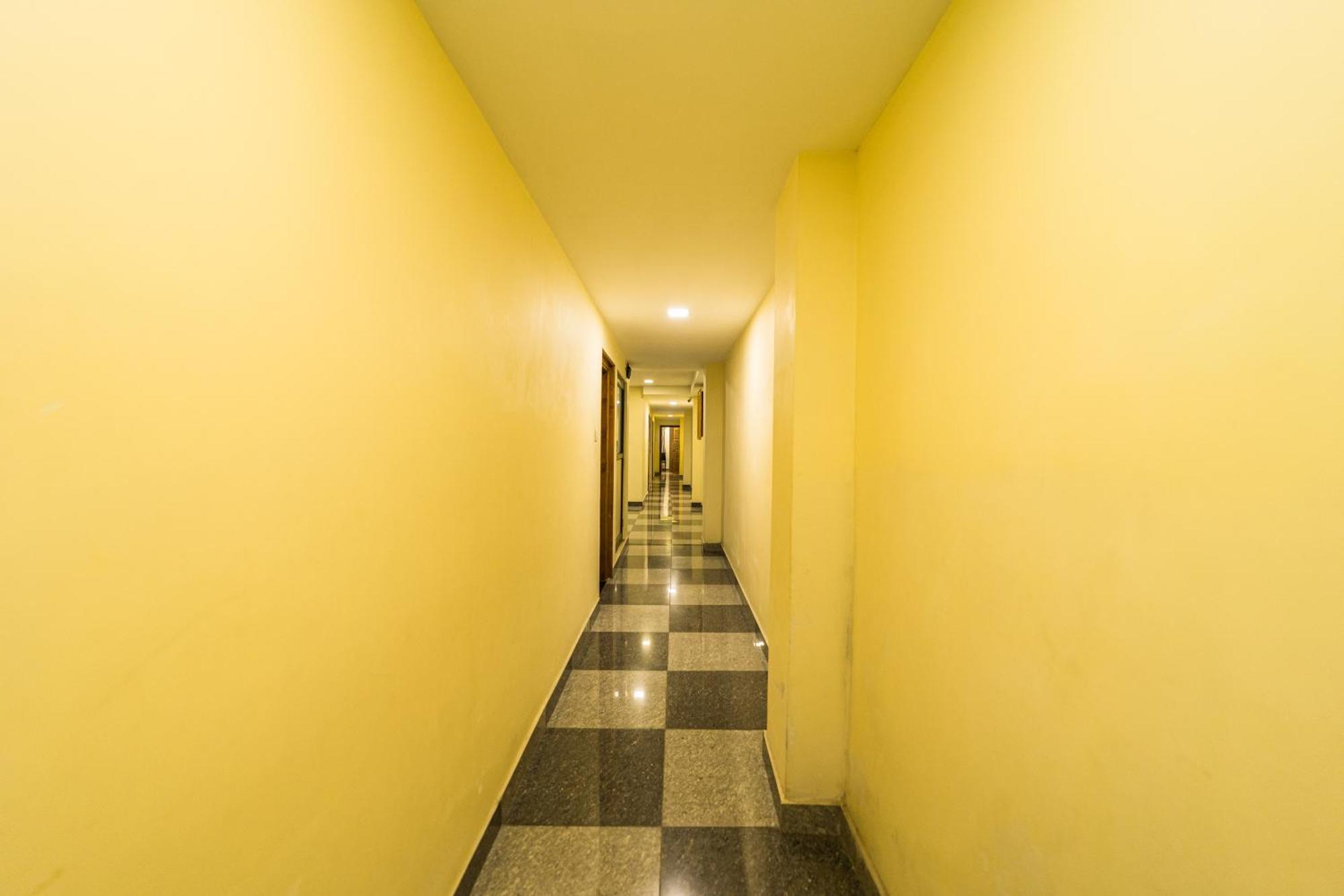 Hotel Sau Residency Kanchipuram Exteriér fotografie